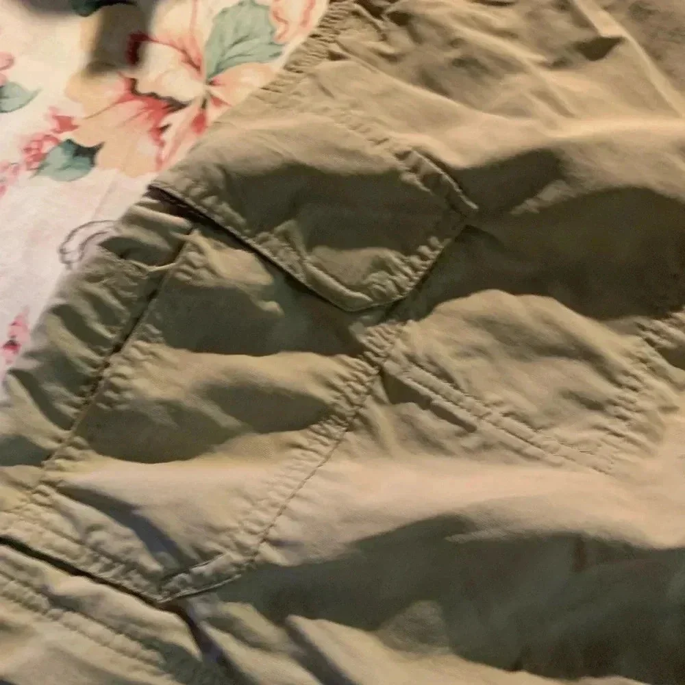 Rei Mens Everyday Tan Cargo Shorts Size Medium With Pockets and 30 Long - Picture 3 of 16